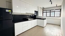 Blk 124 Yishun Street 11 (Yishun), HDB 3 Rooms #602818341